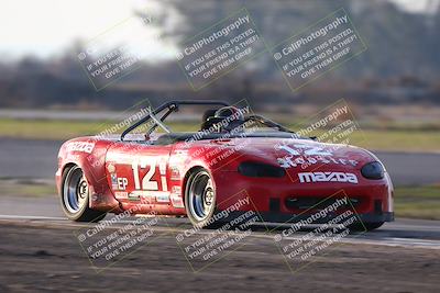 media/Jan-13-2024-CalClub SCCA (Sat) [[179f4822a7]]/Group 6/Sunset (Race)/